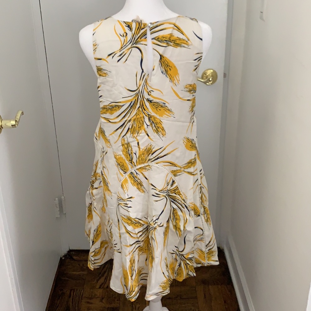 Shift dress - Picture 2 of 4